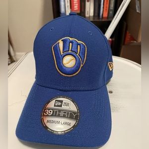 Milwaukee Brewers New Era 39thirty Medium-Large Men’s Baseball Cap. NWT